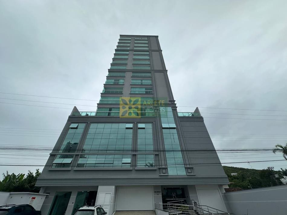 Apartamento con vista al mar en Porto Belo – ¡A solo 500 metros de la playa!